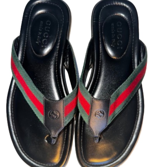 Gucci Thong Slides - Picture 1 of 3